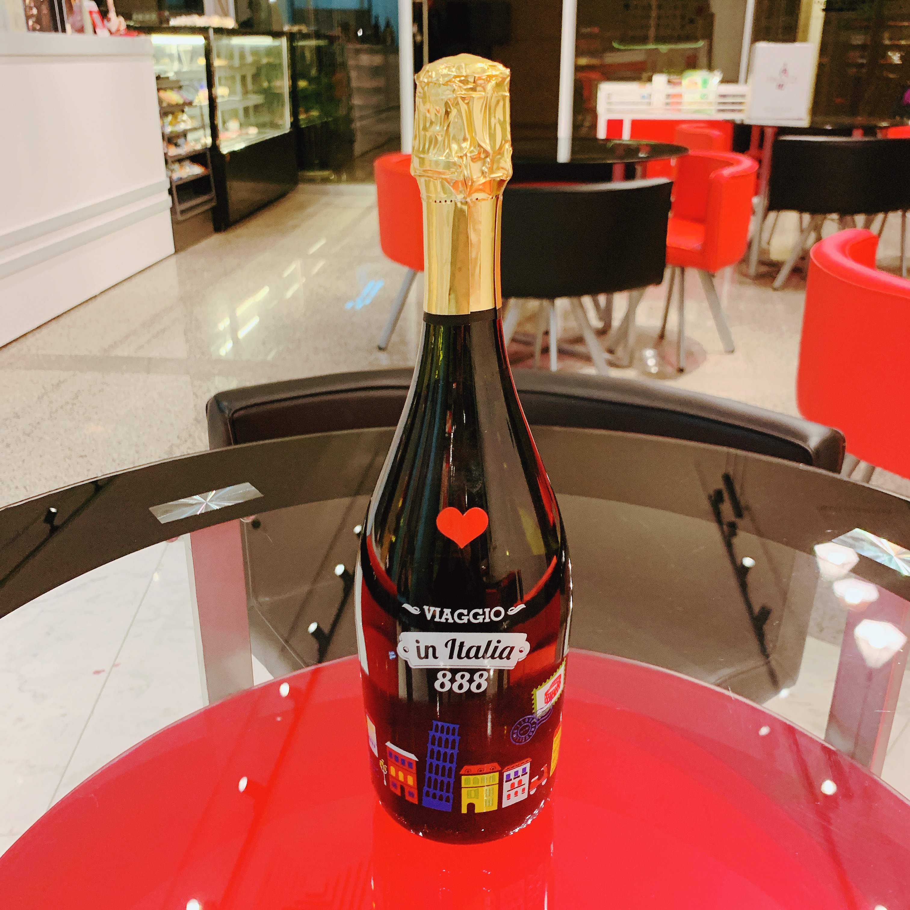 意帝愛情公寓低醇起泡酒