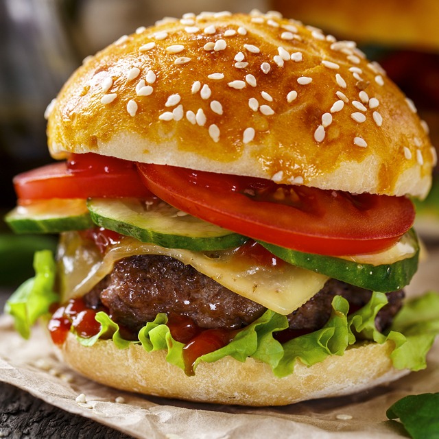 第四屆進博會海運展品首單從德國漢堡起運