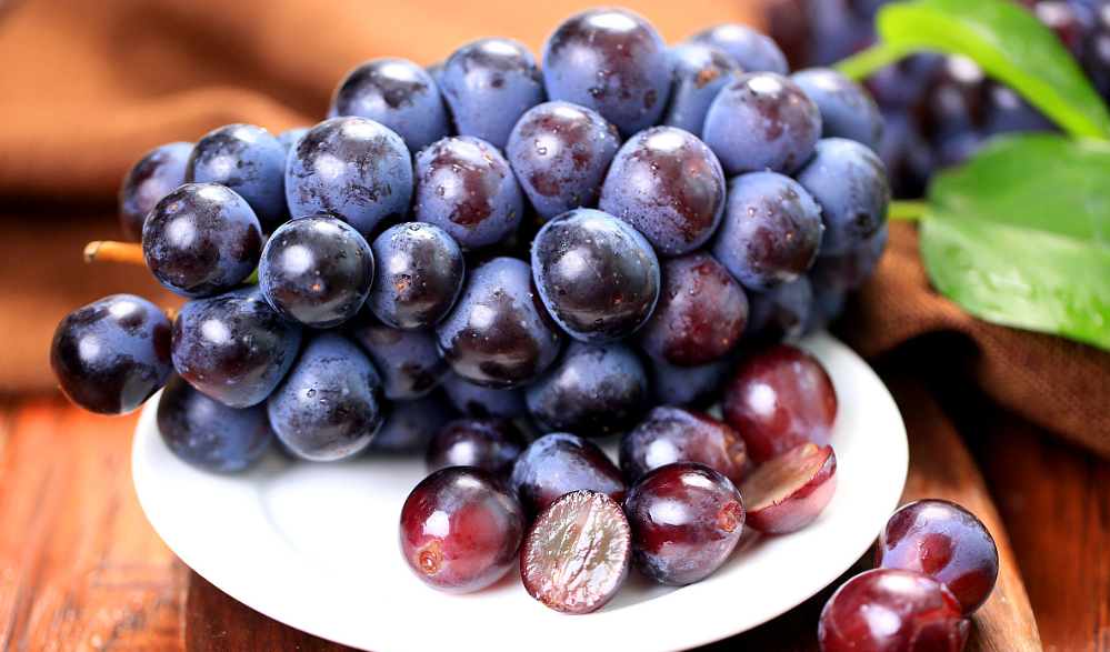 智利本產季對華鮮食葡萄推廣收官 合作超市和銷售點數(shù)達頂峰